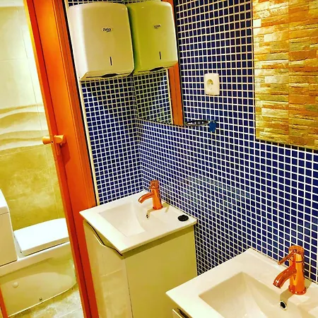 Pensjonat 5lisbon Private Bedroom With A View